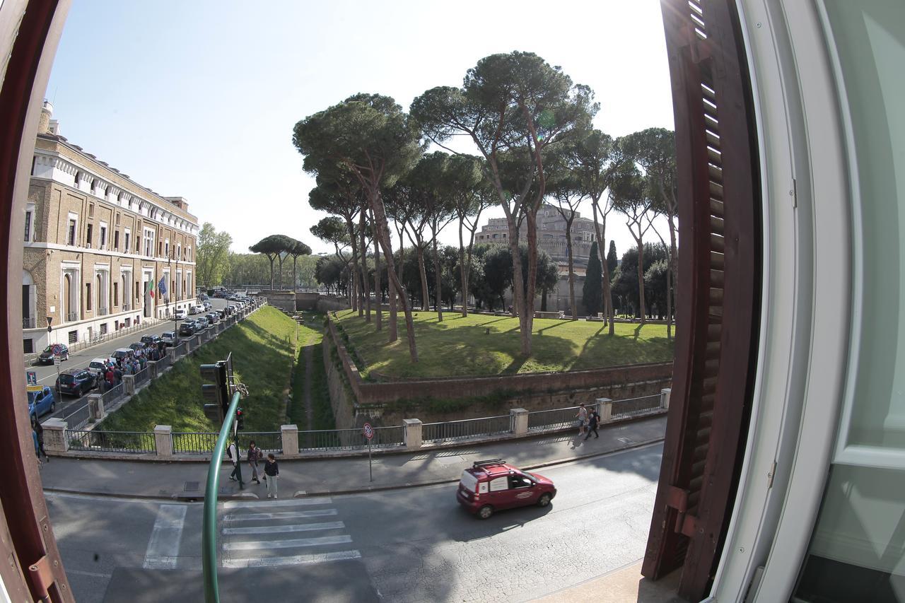We Love Roma Guesthouse Extérieur photo
